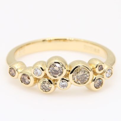 Effervescence champagne and white diamond ring