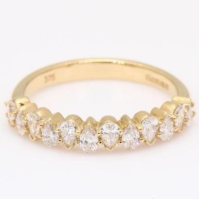 Nelis pear-cut white diamond stackable ring
