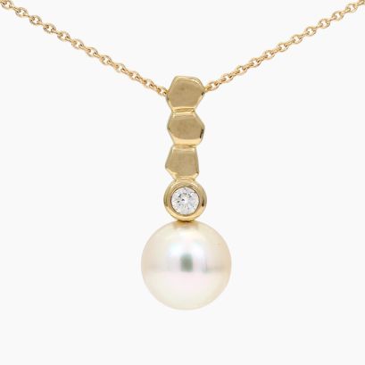 Athena white South Sea pearl necklace