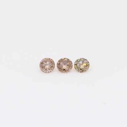 0.105 Total carat trio of round-cut champagne diamonds