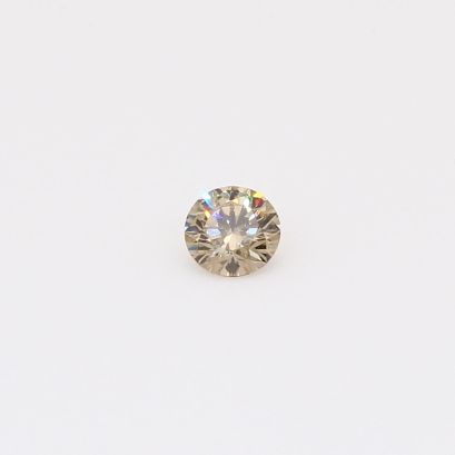 0.20 Carat round-cut champagne diamond