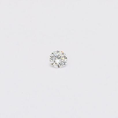 0.07 Carat round cut white diamond