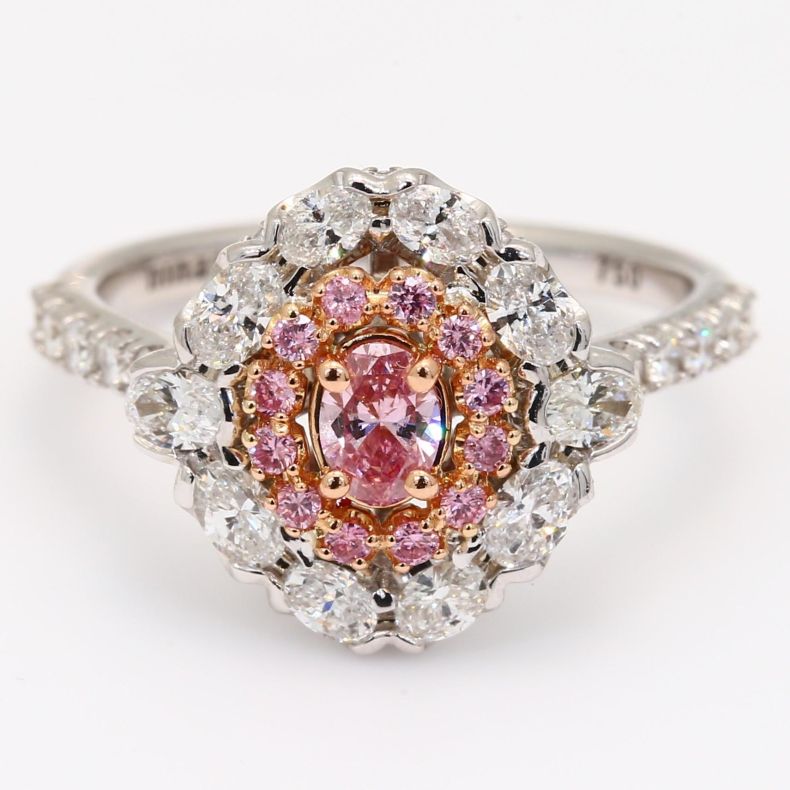 The Nirvana Crescendo Exhibition 5P GIA   Argyle certified pink diamond oval-cut halo ring
