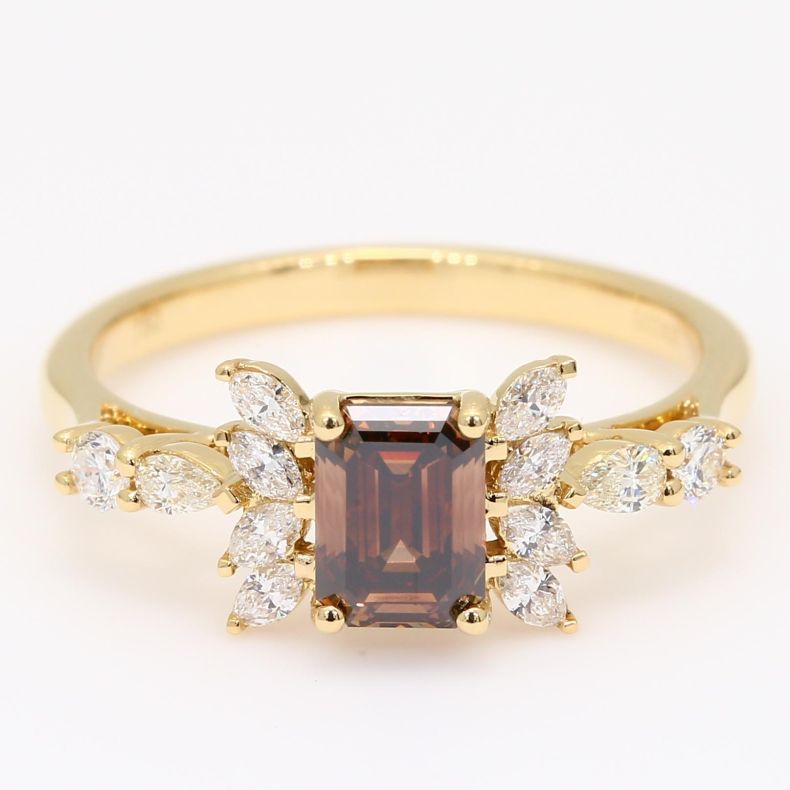 Rivera emerald and marquise-cut SGL certified Argyle champagne and white diamond ring