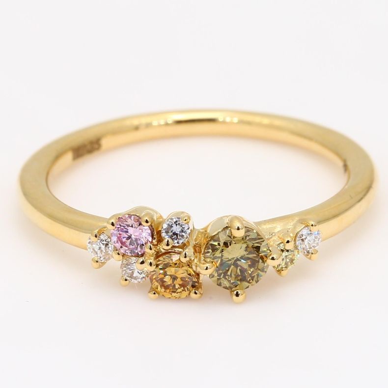 Carousel Argyle blue rainbow diamond cluster ring