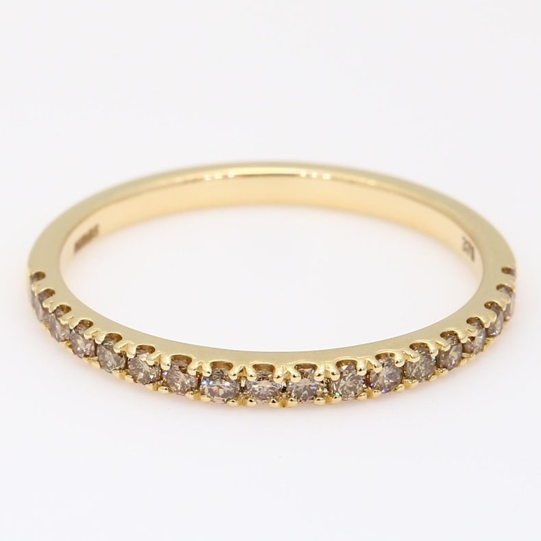 Montage champagne diamond stackable ring