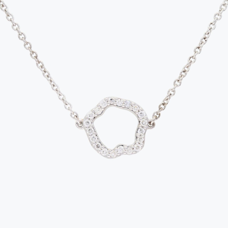 Cumulus white diamond necklace