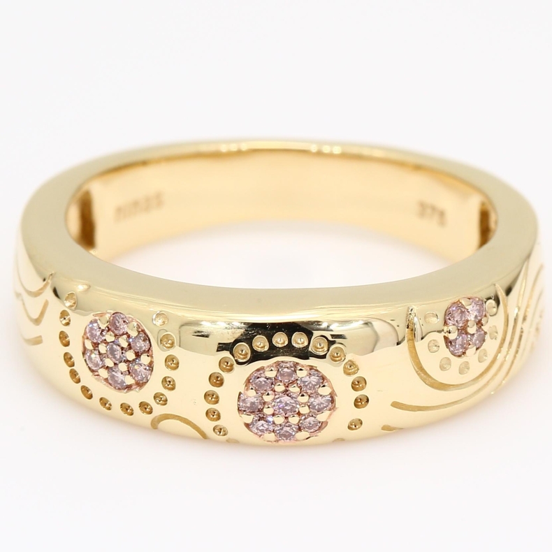 Rest Argyle pink champagne diamond ring
