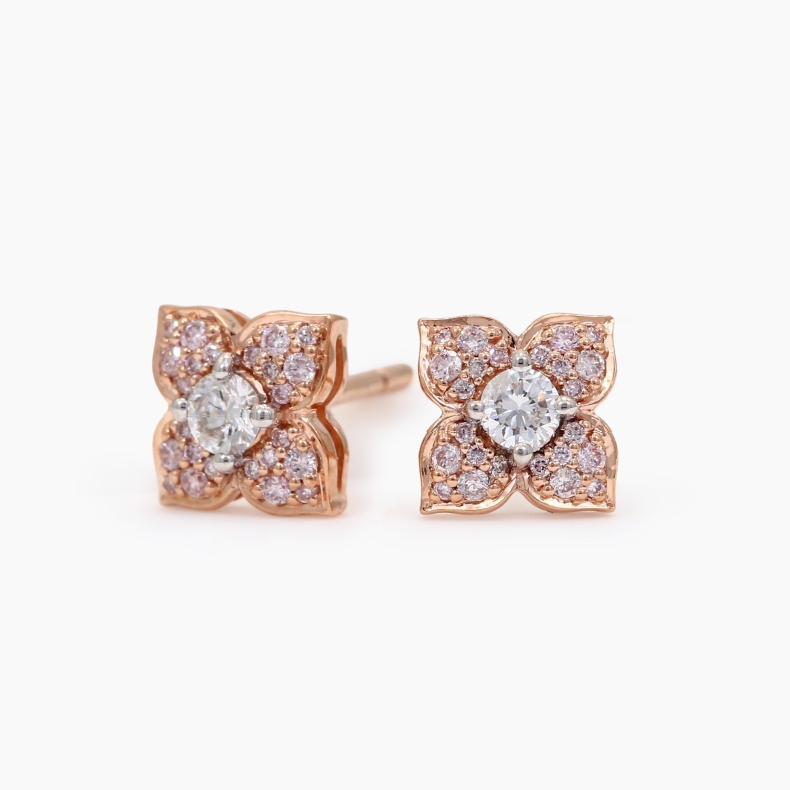 Floret white and Argyle light pink champagne diamond flower stud earrings