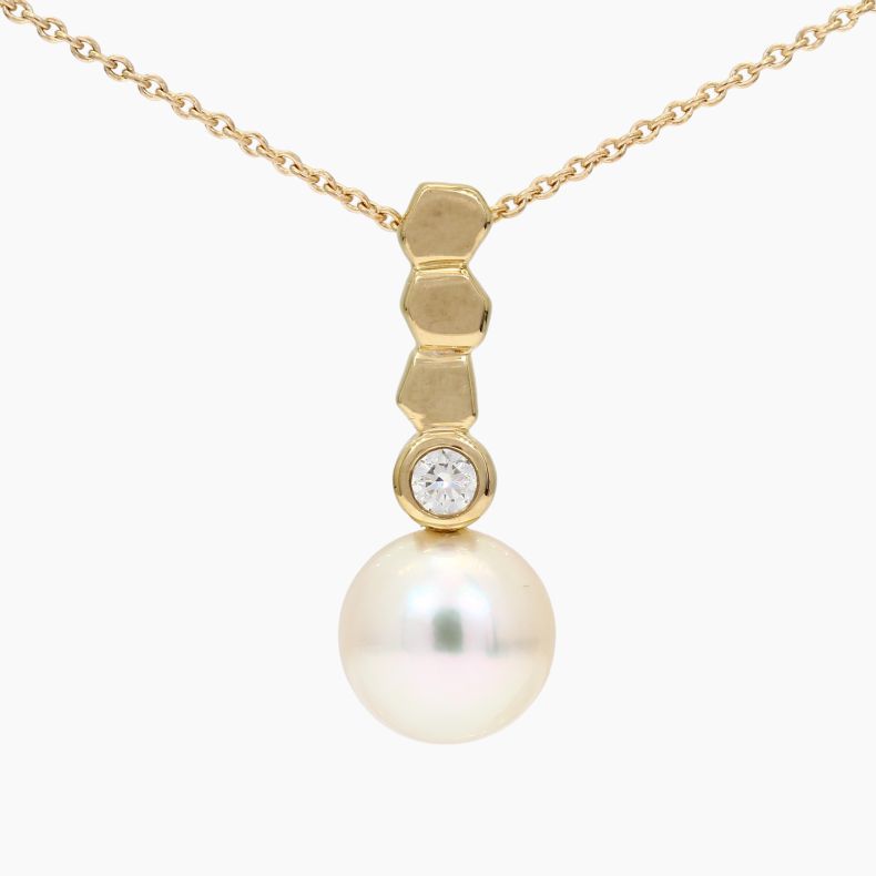 Athena white South Sea pearl necklace