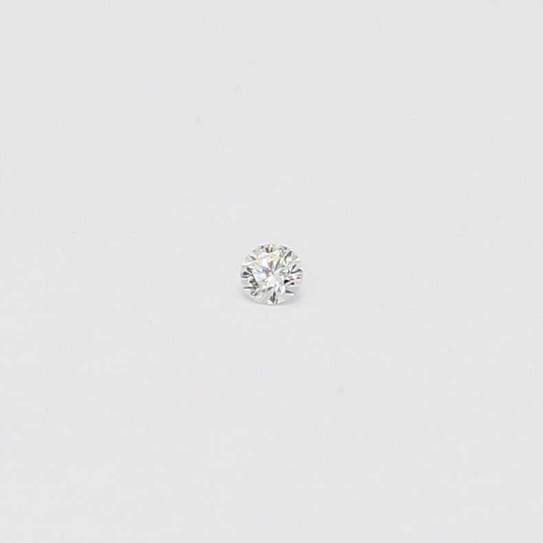 0.03 Carat round cut white diamond